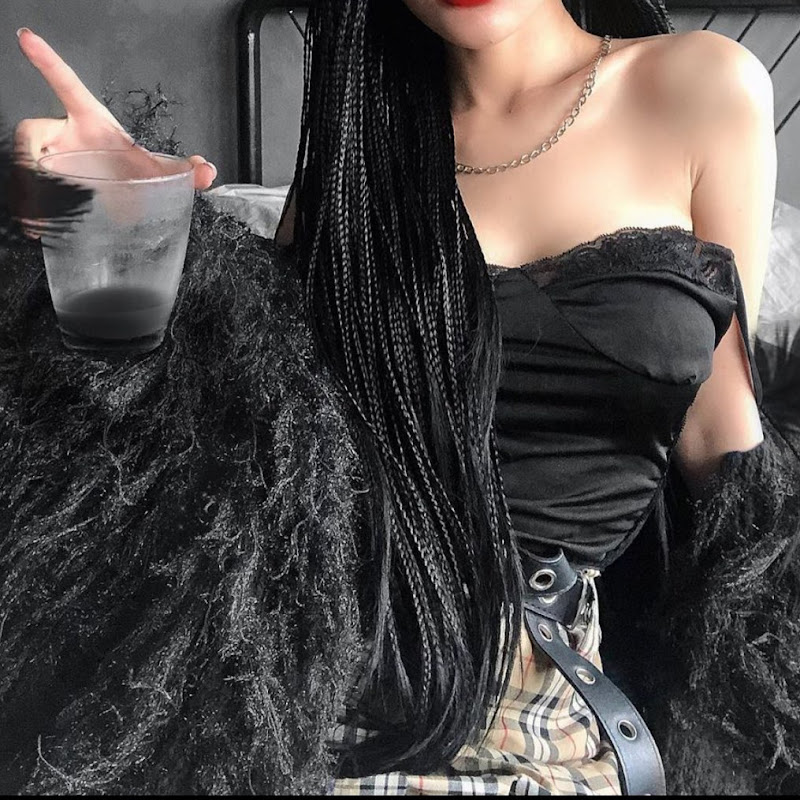 C_ ROT - 網紅的藏寶箱 