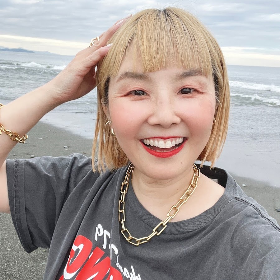 ハッピーアラフィフファッション 伊藤えみ Youtube