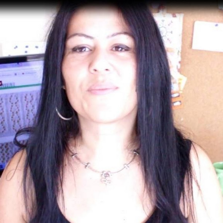 Marcia Galti YouTube channel avatar