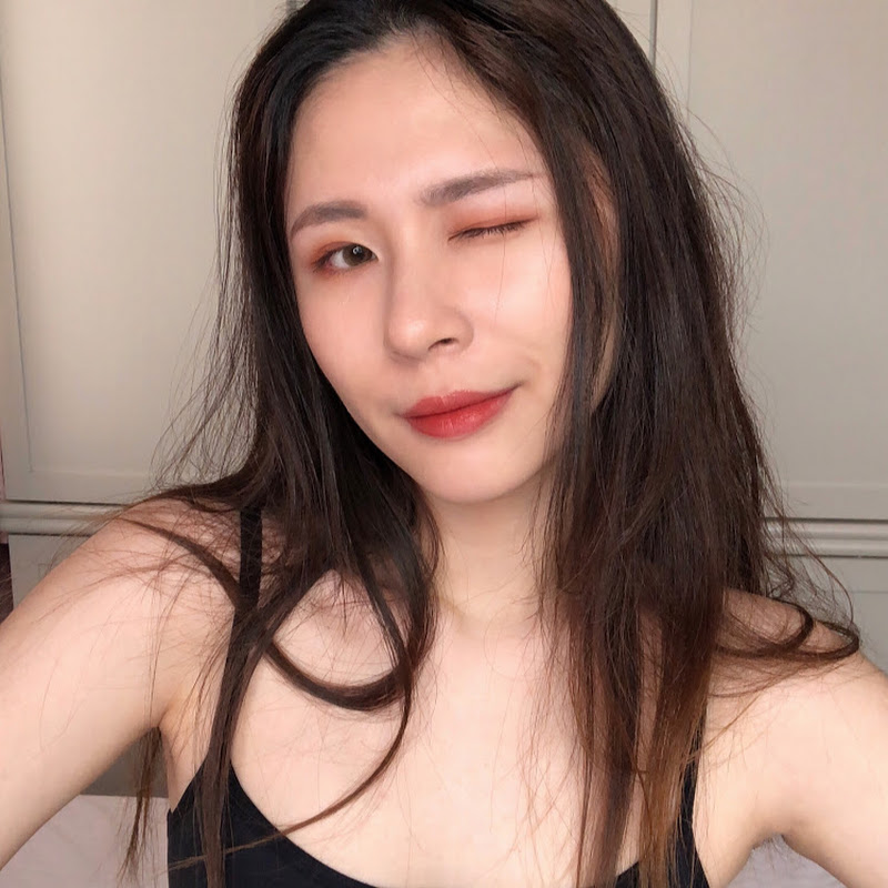 SYing Ooi - 網紅的藏寶箱 