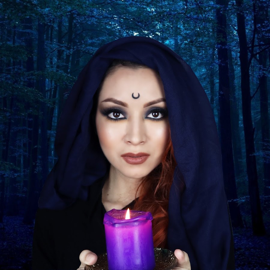 Binah Tarot YouTube channel avatar