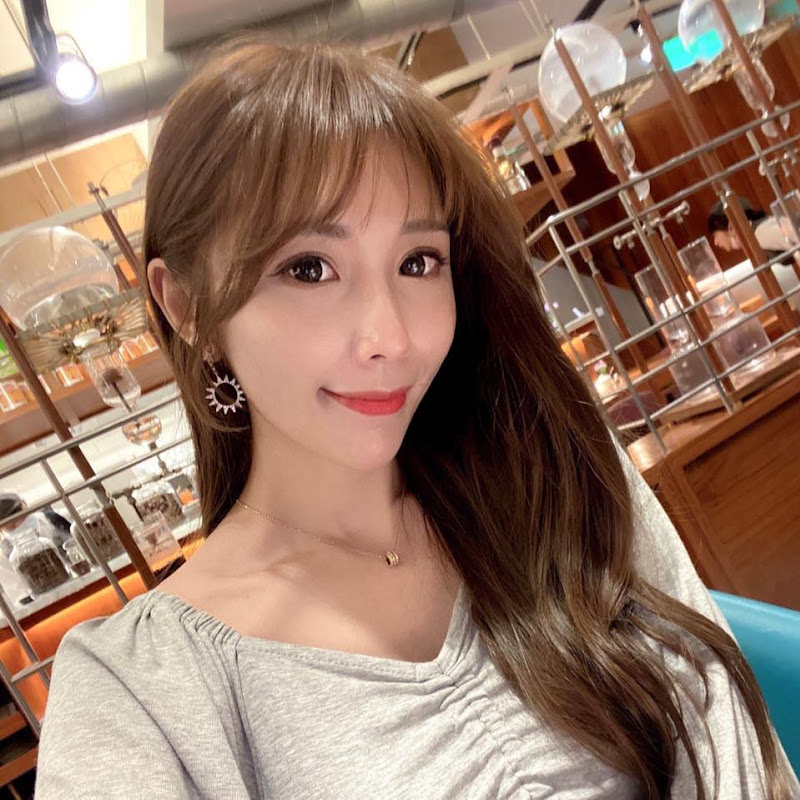 Stephy Ko - 網紅的藏寶箱 