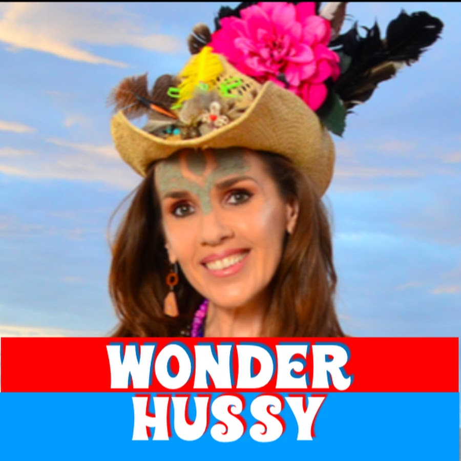 Wonderhussy Adventures رمز قناة اليوتيوب