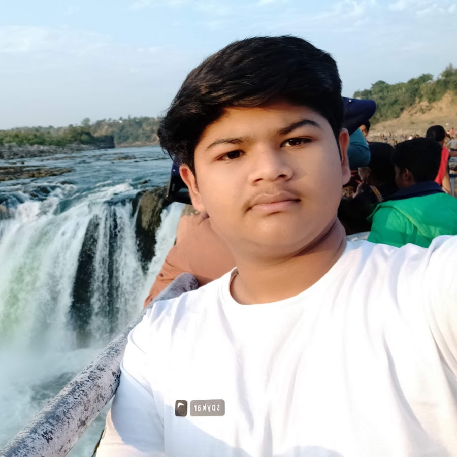 Raman Pathak YouTube channel avatar