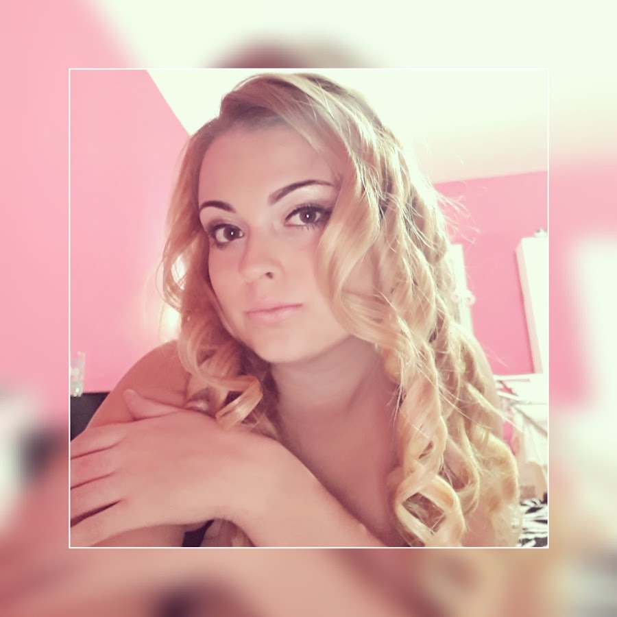 Cyntia Ivanics YouTube channel avatar