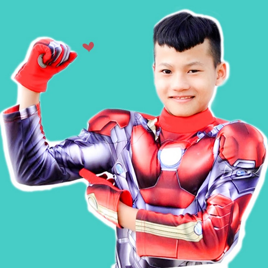Channel Há»“ Ly YouTube channel avatar