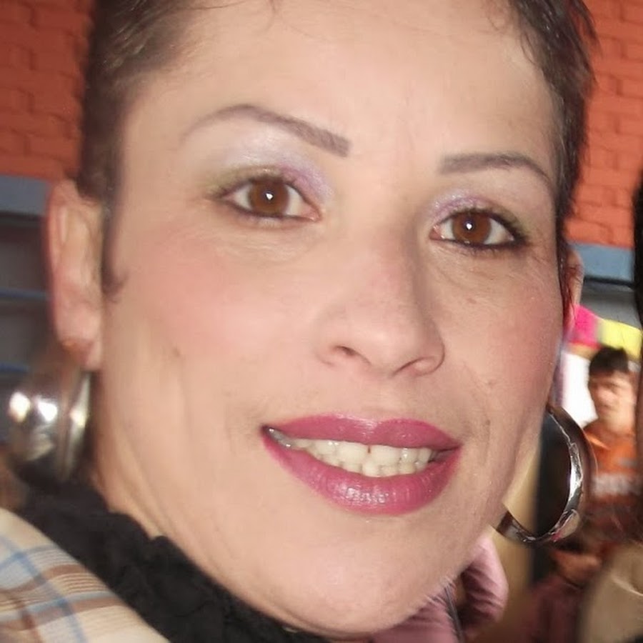 Maria Cordeiro YouTube channel avatar