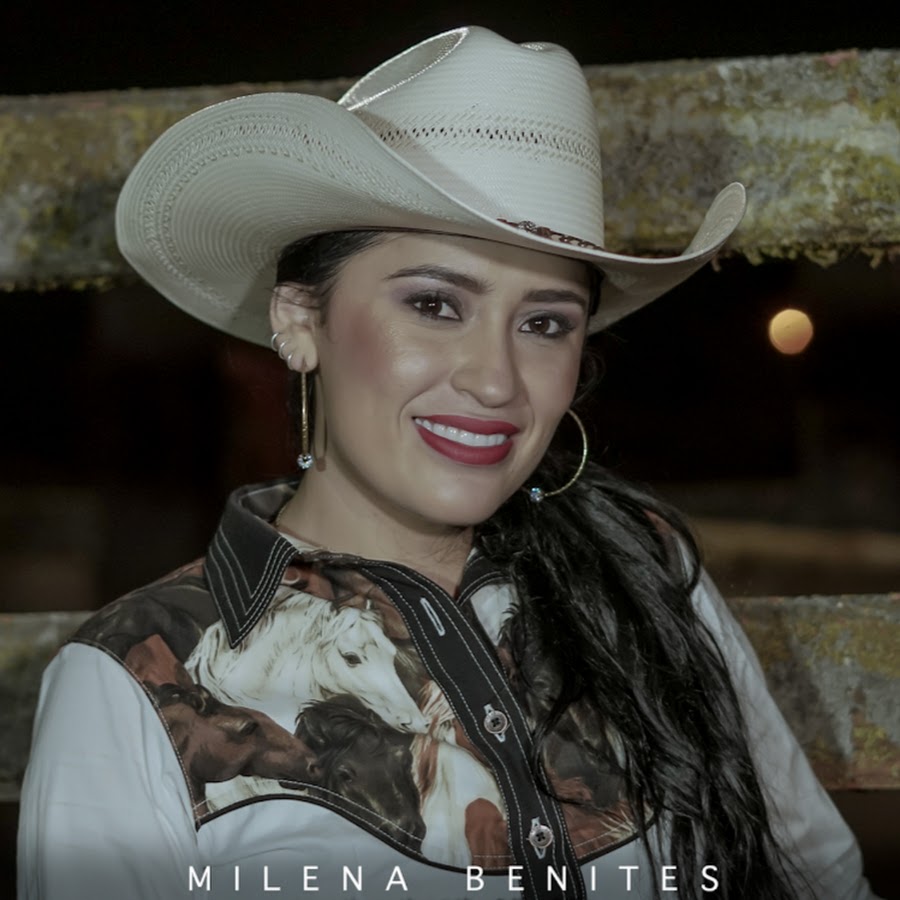 Milena Benites رمز قناة اليوتيوب