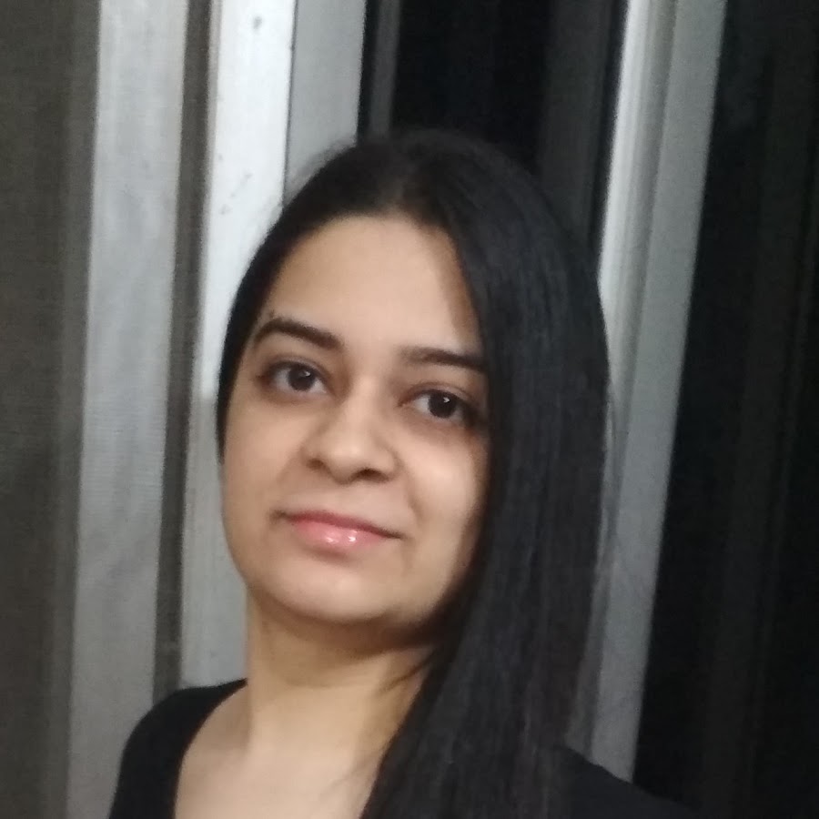 Shivani Bajaj YouTube channel avatar