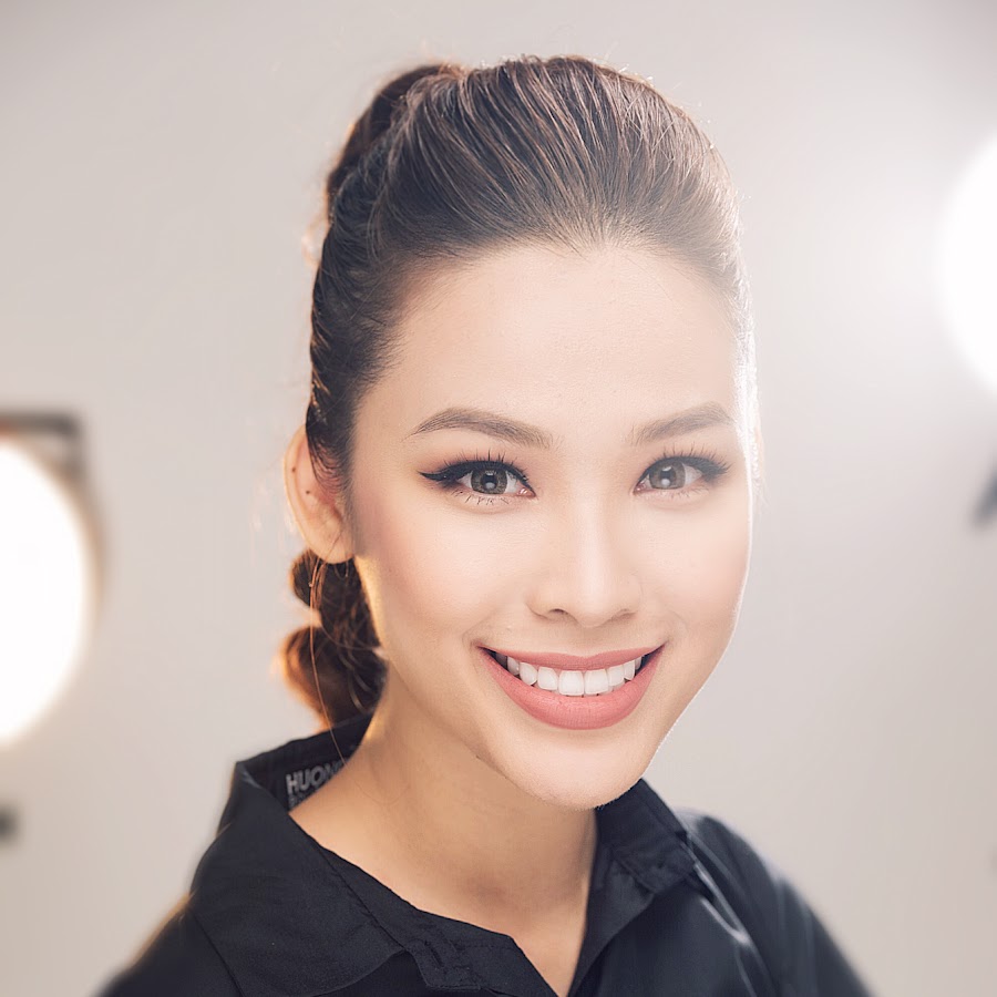 Image result for quách ánh makeup artist