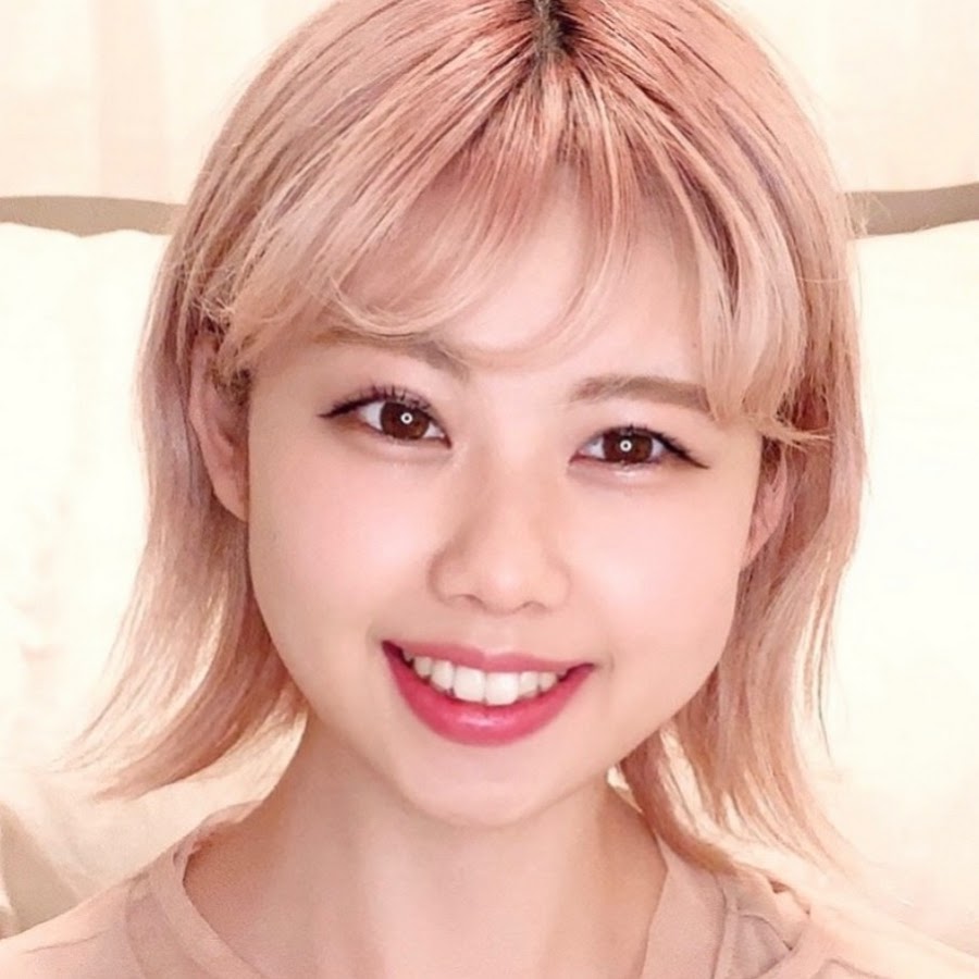 Sns ヘアメイクサロンjyunesu 採用ページ