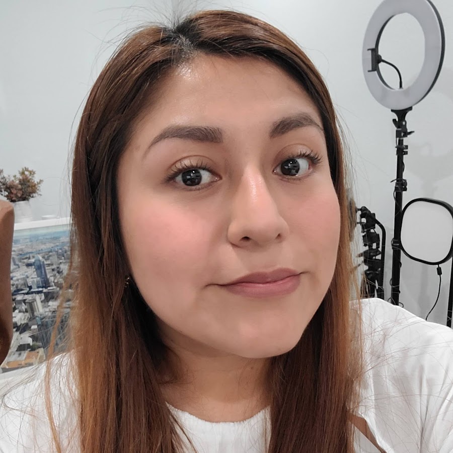Alexa Beauty Аватар канала YouTube