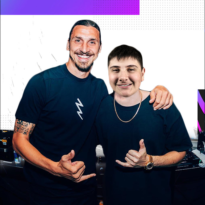 Danny Aarons Net Worth & Earnings (2022)