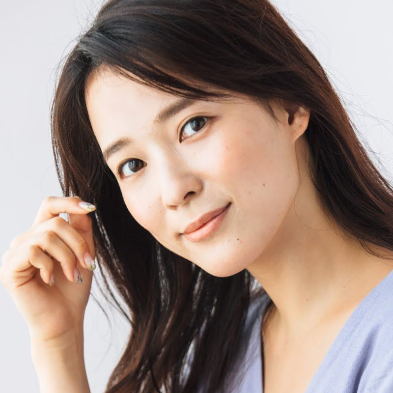 奈津子 - 網紅的藏寶箱 