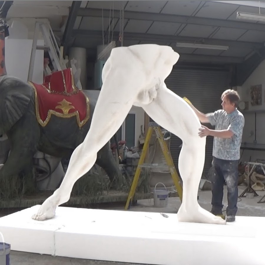 Aden Hynes Sculpture Studios YouTube 频道头像