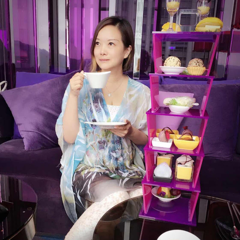 Sunny老師奇蹟魔法學苑 - 網紅的藏寶箱 