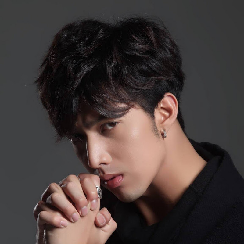 KangKorns - 網紅的藏寶箱 