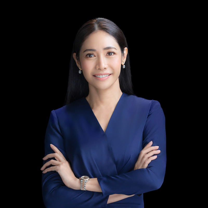 Kru-Ngor ครูเงาะ รสสุคนธ์ กองเกตุ - 網紅的藏寶箱 