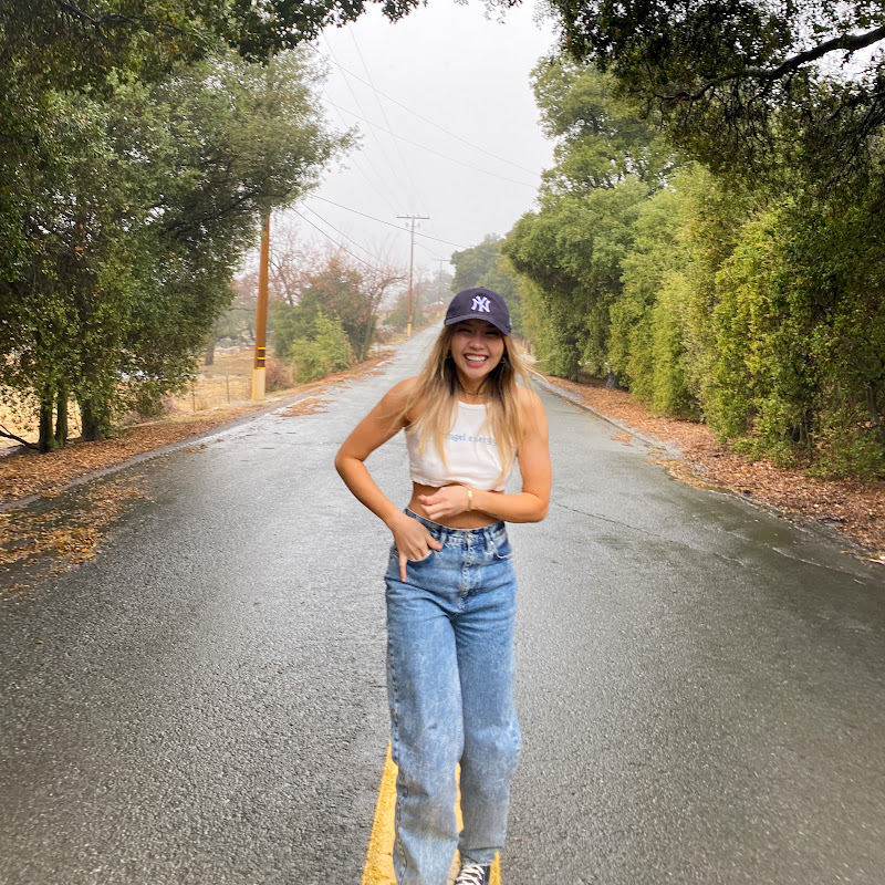 Tran Trann - 網紅的藏寶箱 