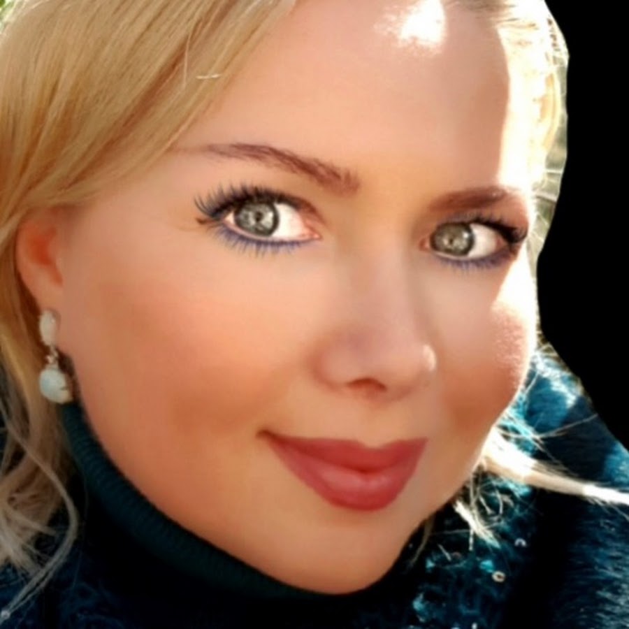 Olga Stella YouTube channel avatar