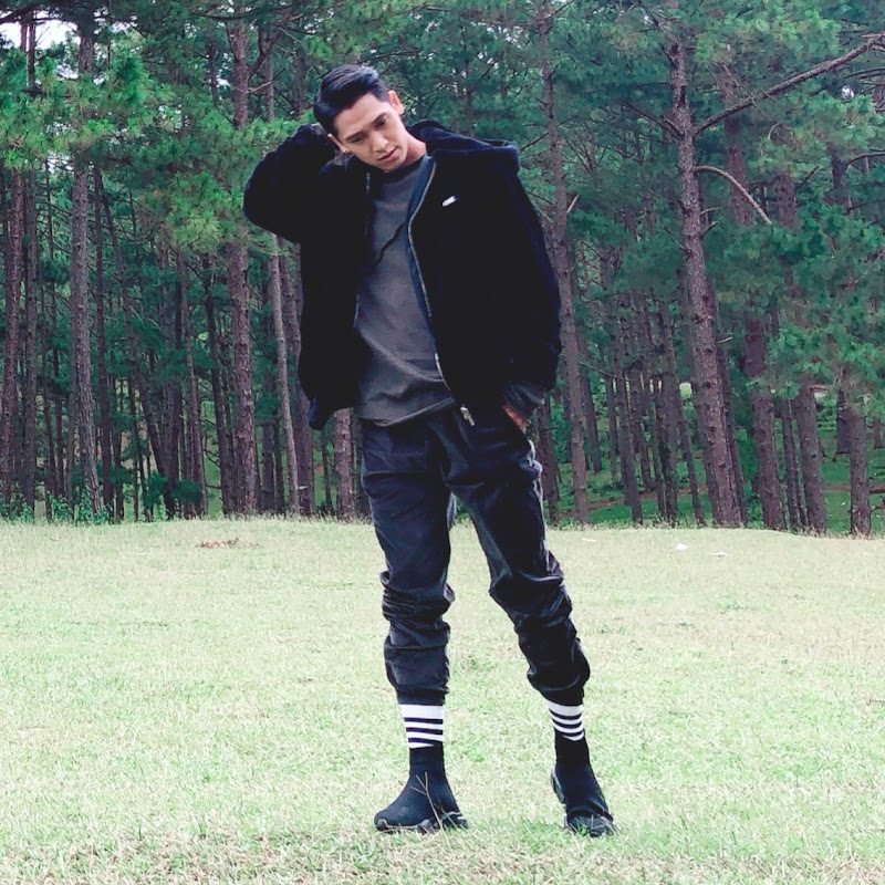 Tronie Ngô - 網紅的藏寶箱 