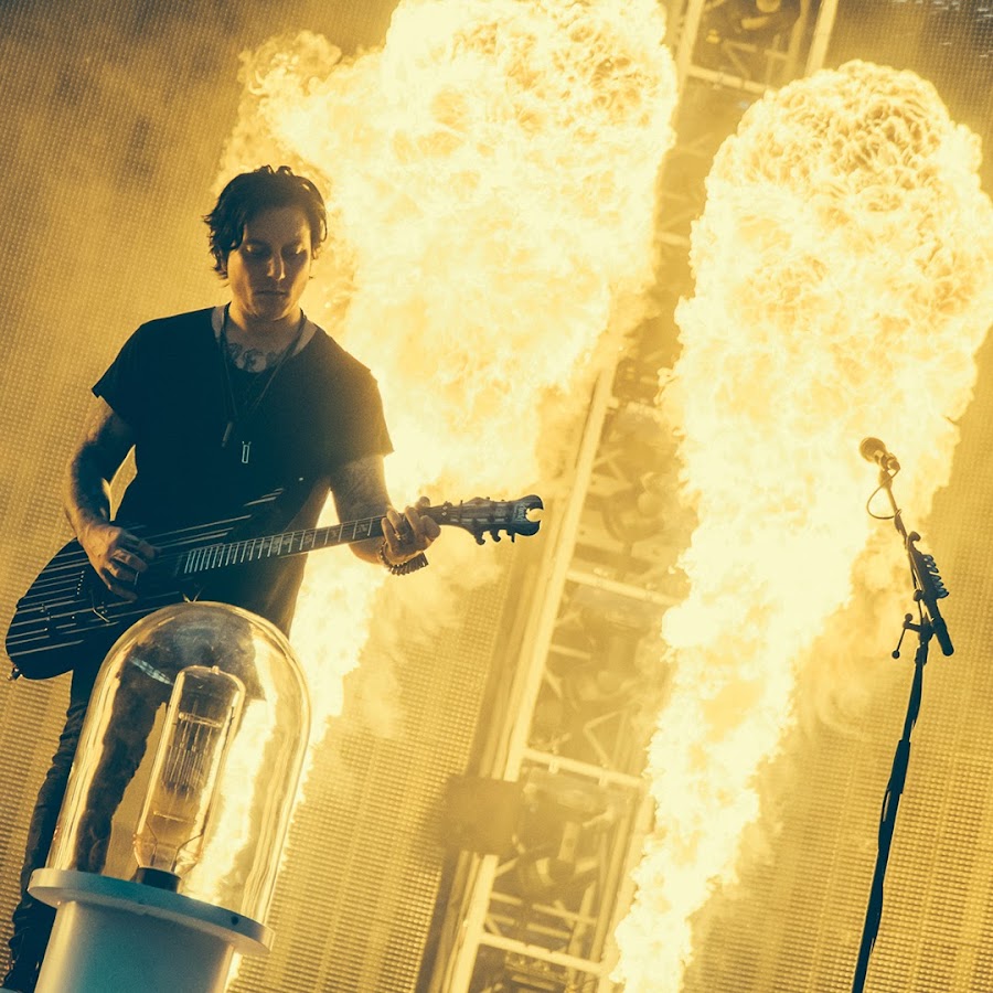 SynysterGates