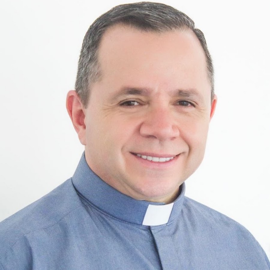 Padre John Mario Montoya