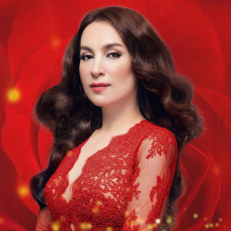 Phi Nhung - 網紅的藏寶箱 