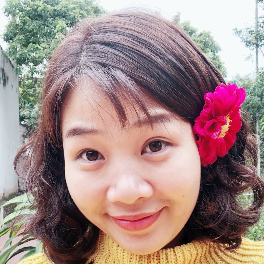 Thaomi Tran YouTube channel avatar