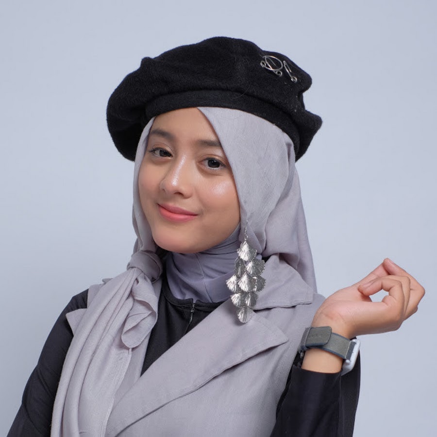 Irta Amalia Official YouTube channel avatar