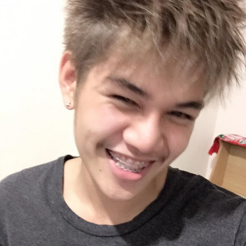 FrONGz Ch - 網紅的藏寶箱 