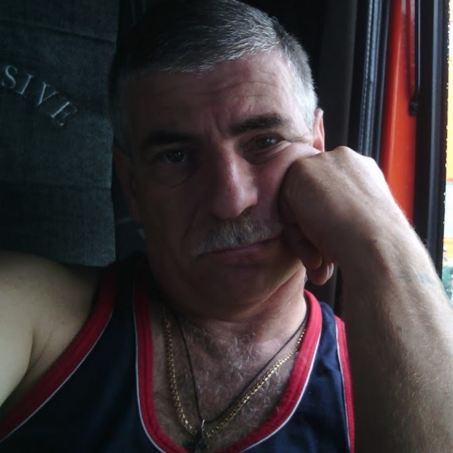 Vladimir Ekshtein YouTube channel avatar