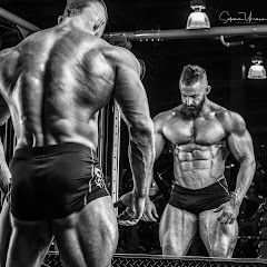 Thumbnail of related channel