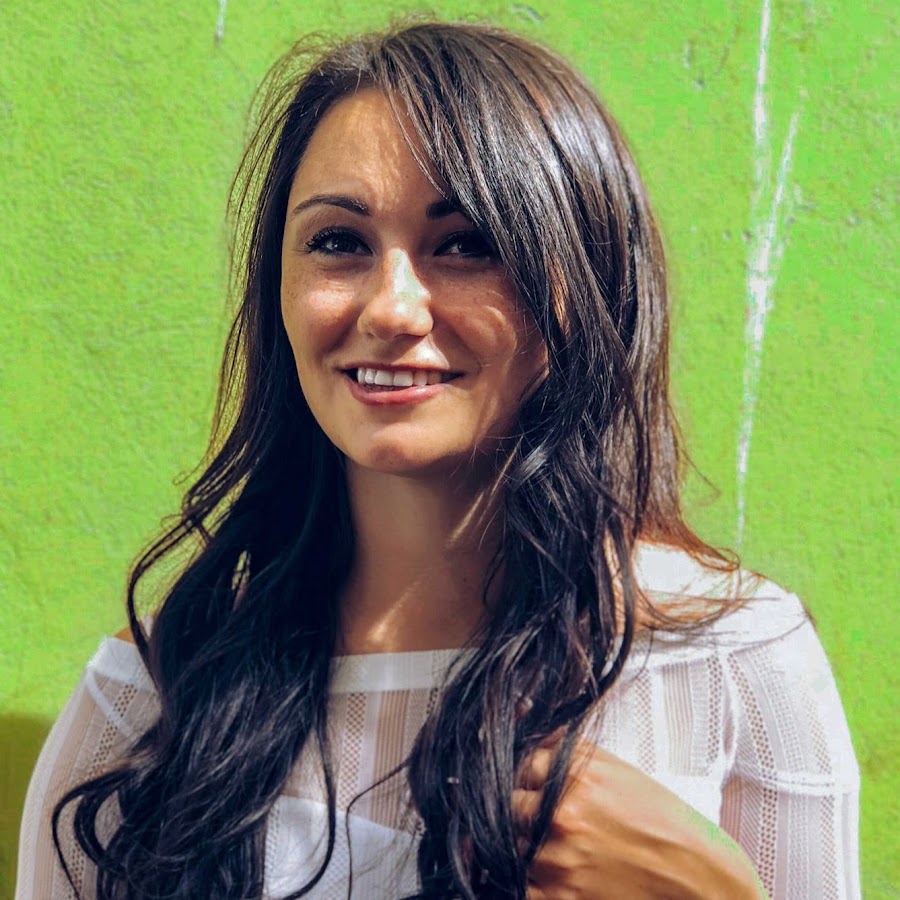 Anastasija Zizas YouTube channel avatar
