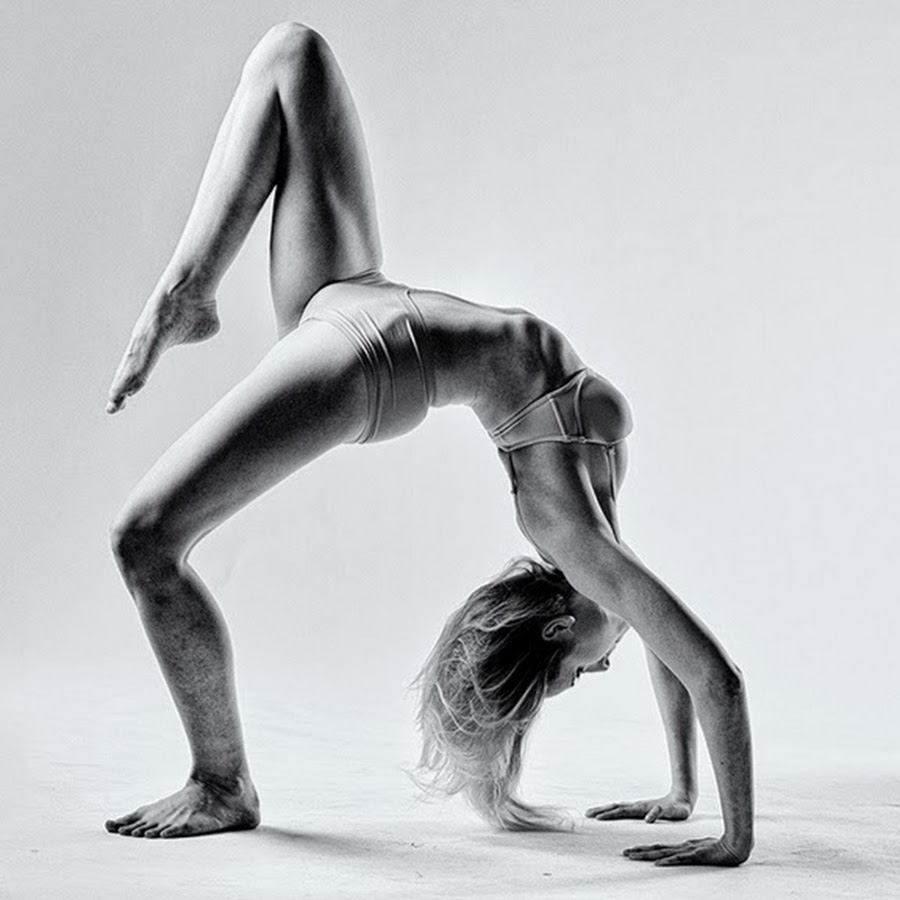 Yoga with Rinka YouTube channel avatar