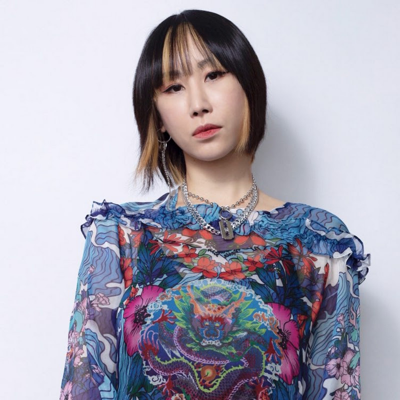 listento tikchi - 網紅的藏寶箱 