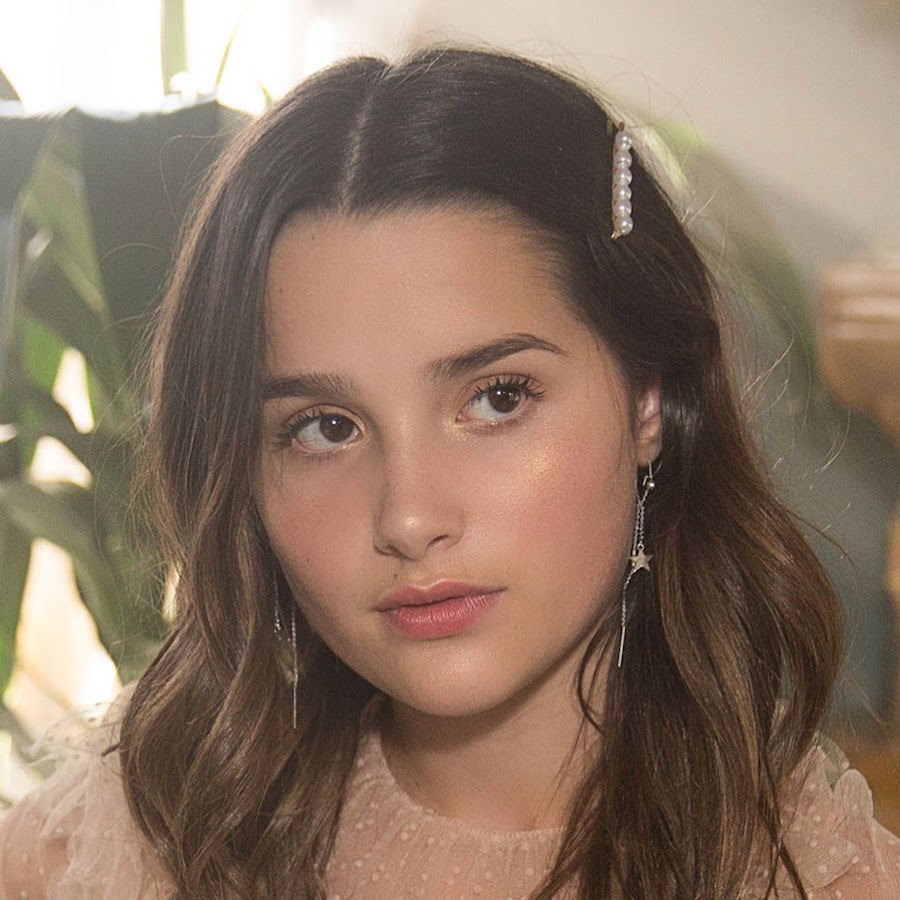 Annie LeBlanc رمز قناة اليوتيوب