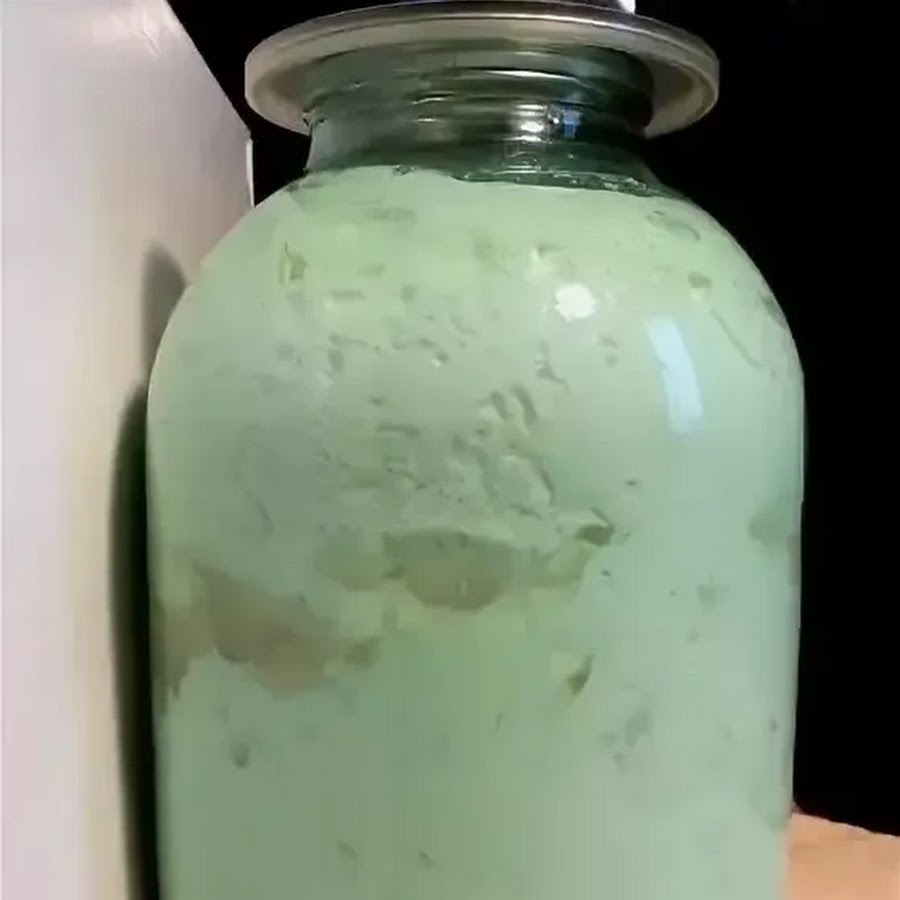 Прокисает молоко как называется. Молоко домашнее. Кислое молоко. Прокисает молоко как называется. Прокисает молоко как называется.