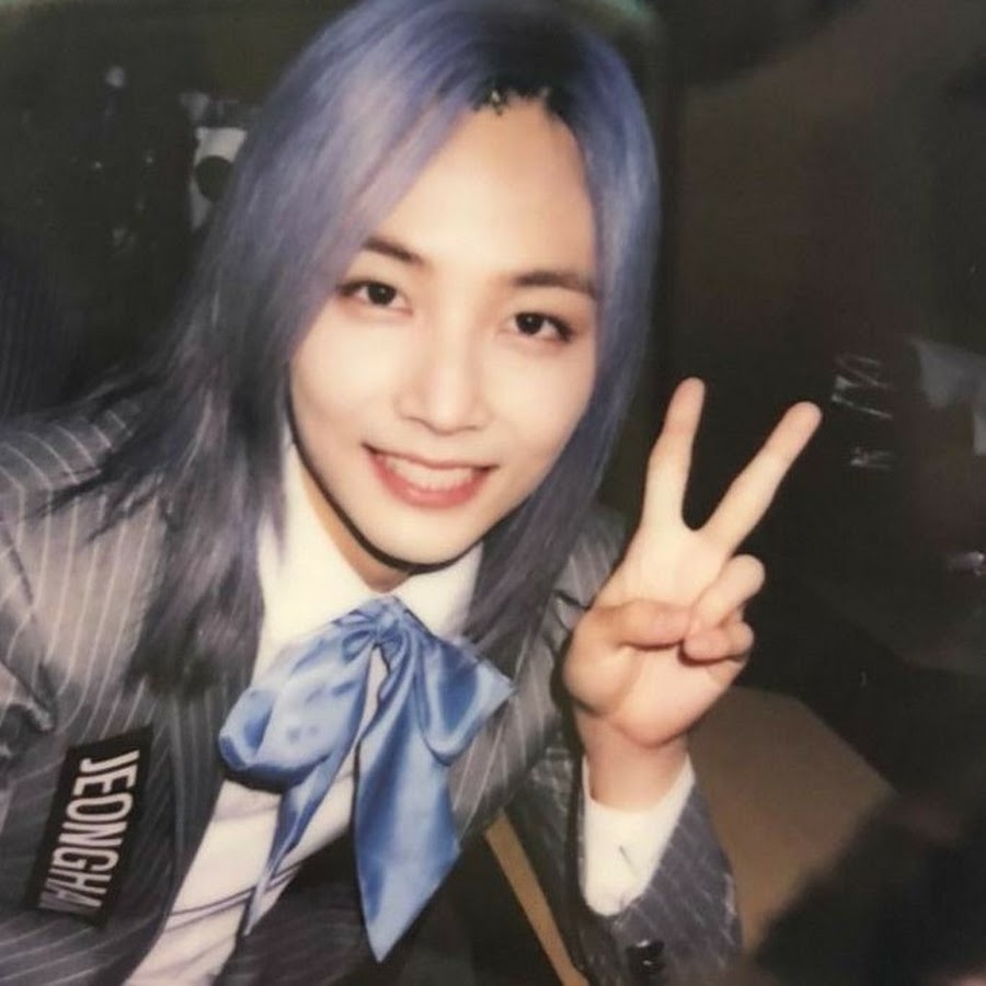 Ли цуньи. Ли 11. Ли 11. Ли 11. Ли сынхван 1the9.