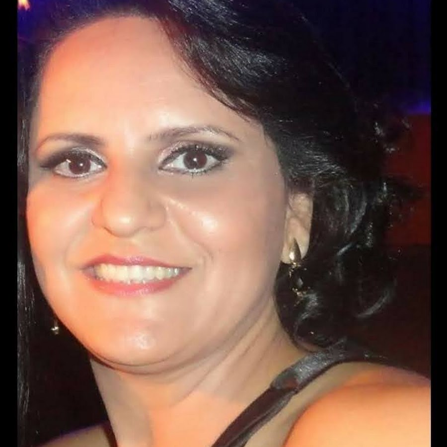 Marcia Cozendey YouTube channel avatar
