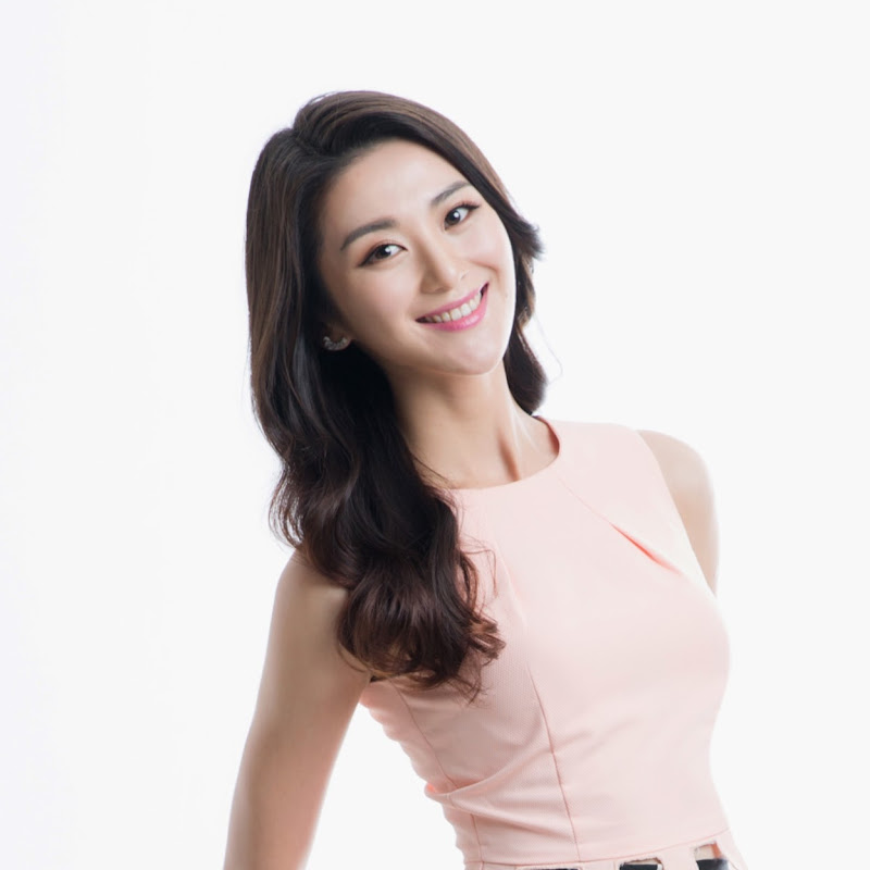 Hiromi Wada - 網紅的藏寶箱 