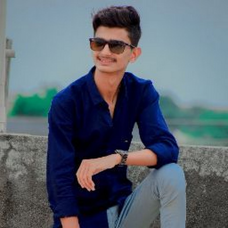 Bhavik Bhardiya YouTube channel avatar