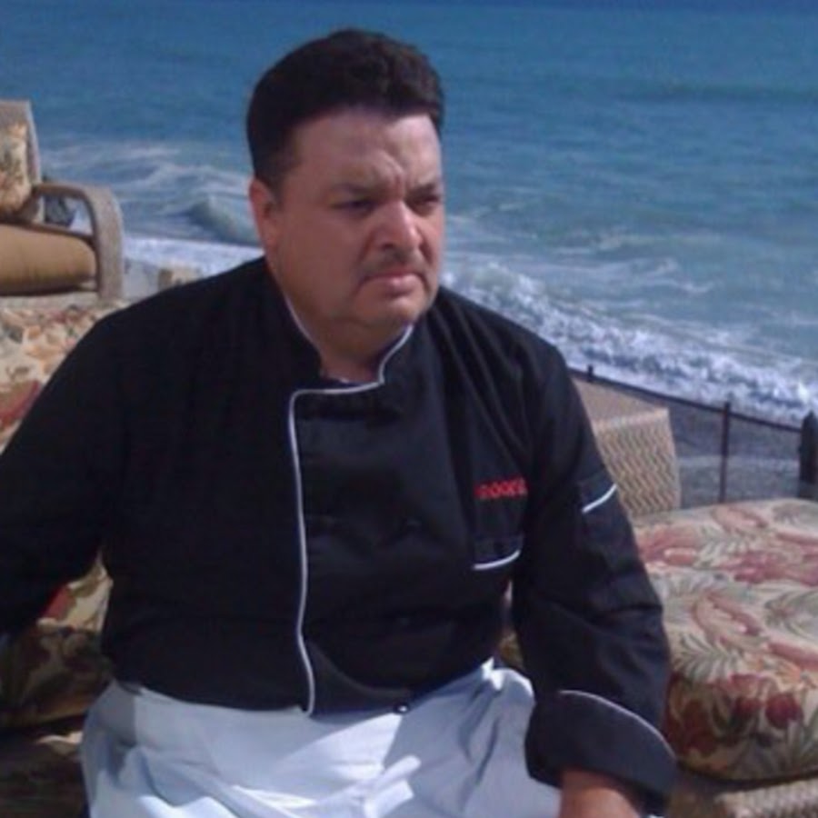 Chef Rogelio Lara YouTube channel avatar