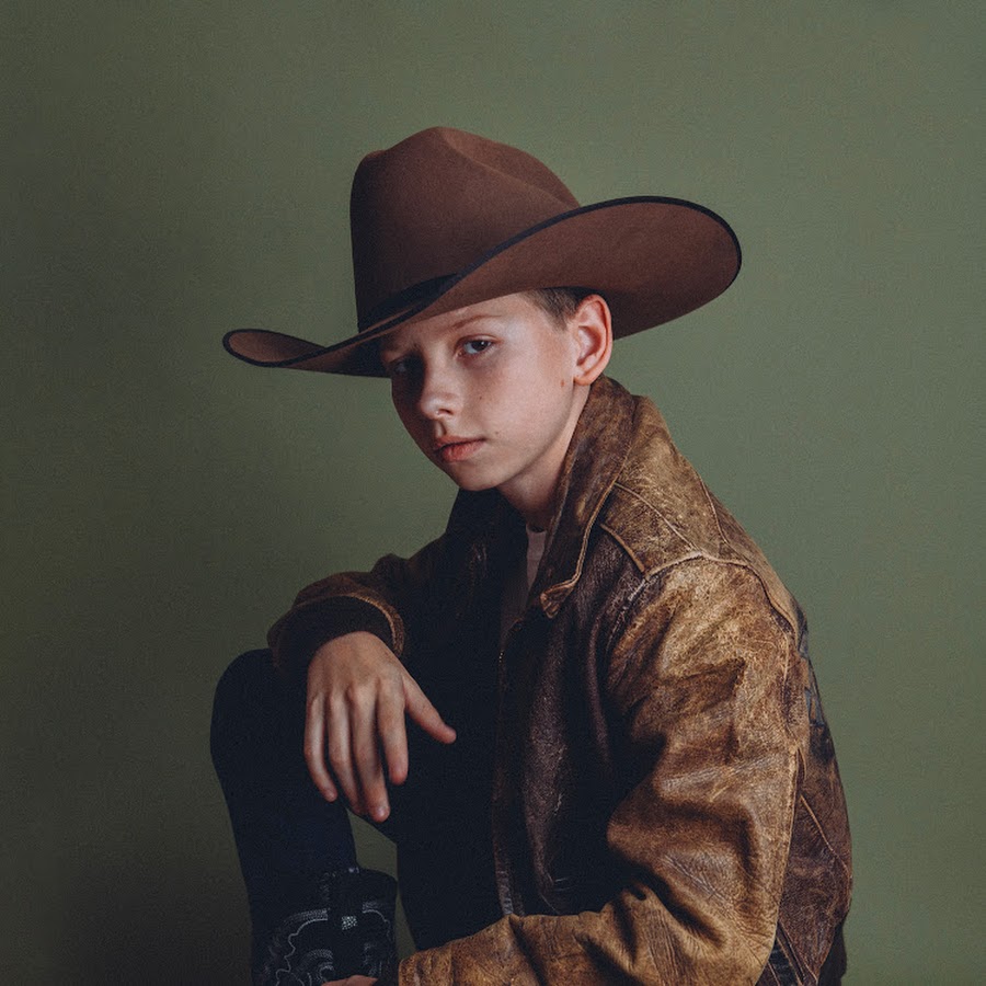 Mason Ramsey رمز قناة اليوتيوب