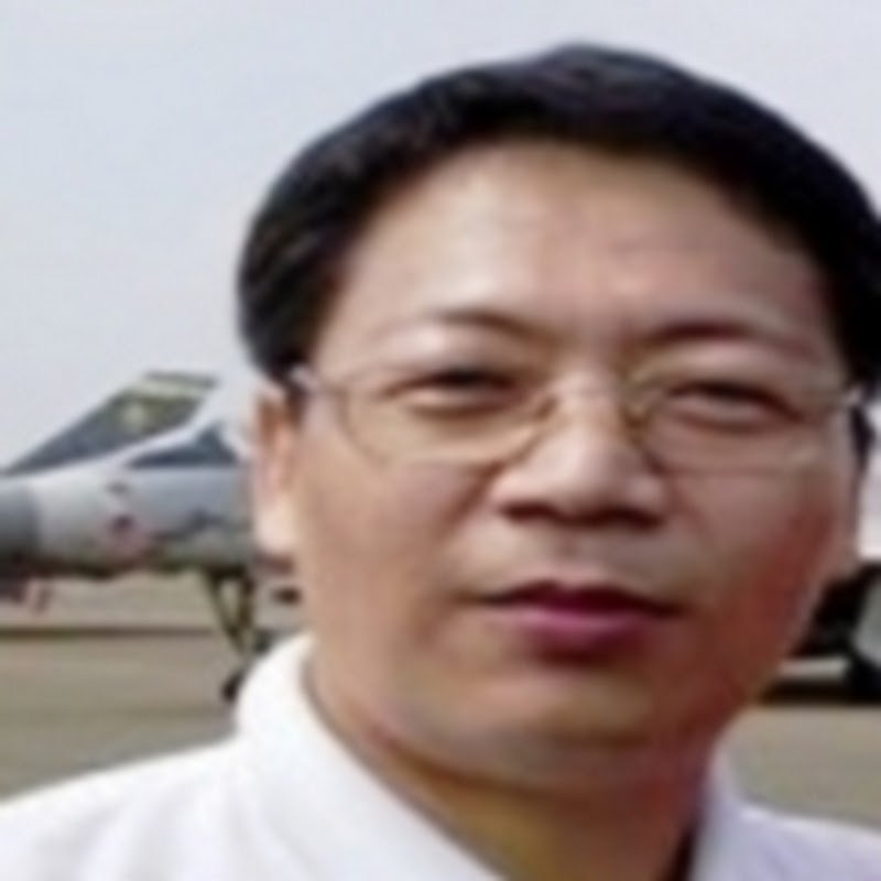 H 0105 - 網紅的藏寶箱 