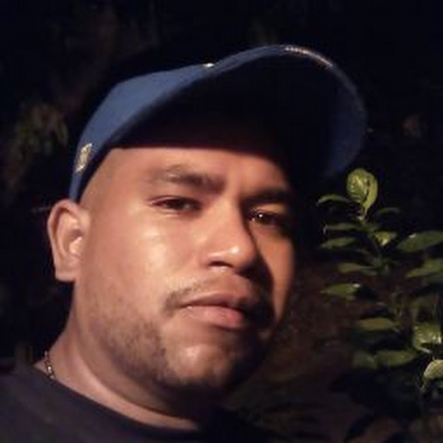 Juan Falcon YouTube channel avatar