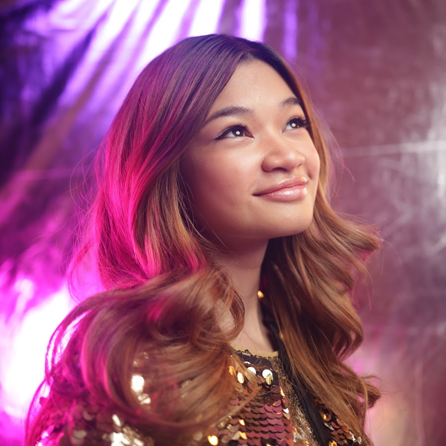 Angelica Hale YouTube channel avatar