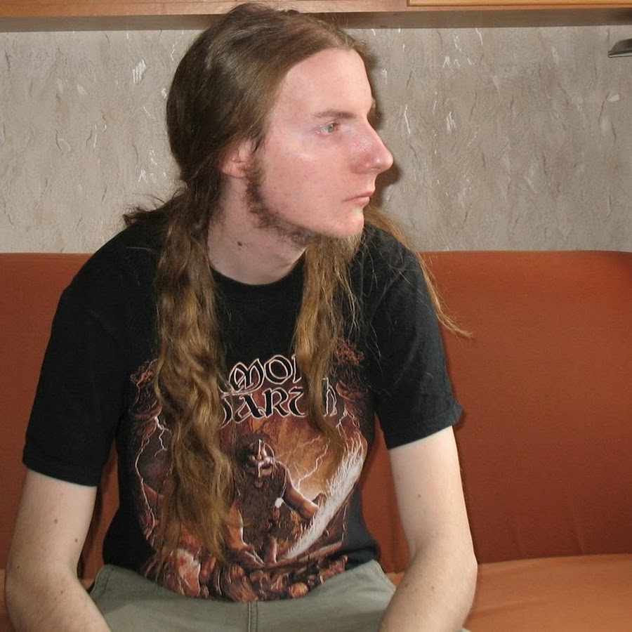 Piotr RoÅ¼ek YouTube channel avatar