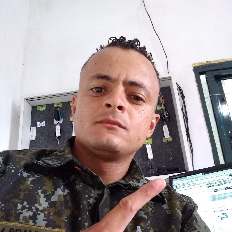 POLÃCIA EM QRV Avatar de chaîne YouTube