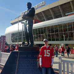 Thumbnail of related channel